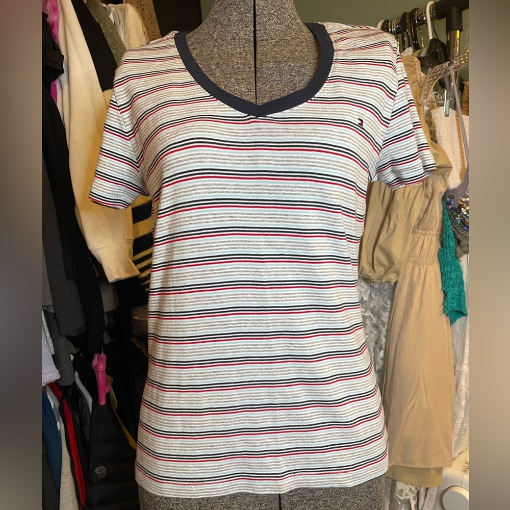 Striped Tommy Hilfiger vneck T-shirt size medium